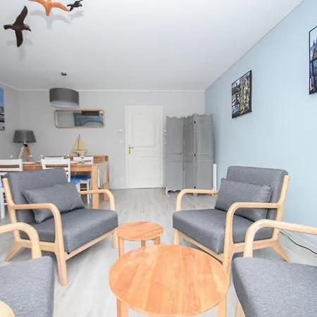 Apartment T3 Refait A Neuf Place Duclos Coeur De